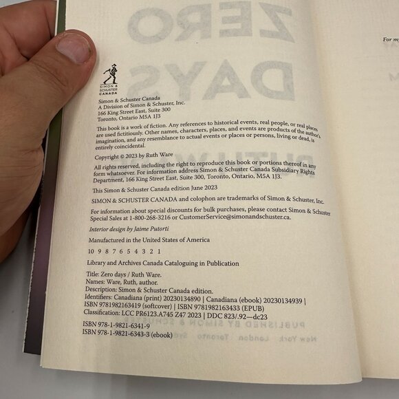 Zero Days By Ruth Ware 2023 Paperback Thriller Mystery Simon & Schuster - Picture 3 of 3